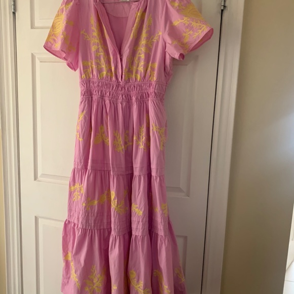 Beautiful long, pink dress, with ruffled short sleeves by ANTHRPOLOGIE - Picture 4 of 4